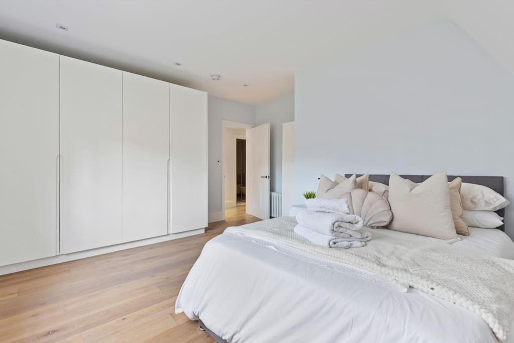 ロンドンLuxury 3 Bed Flat In Kensingtonアパートメント エクステリア 写真