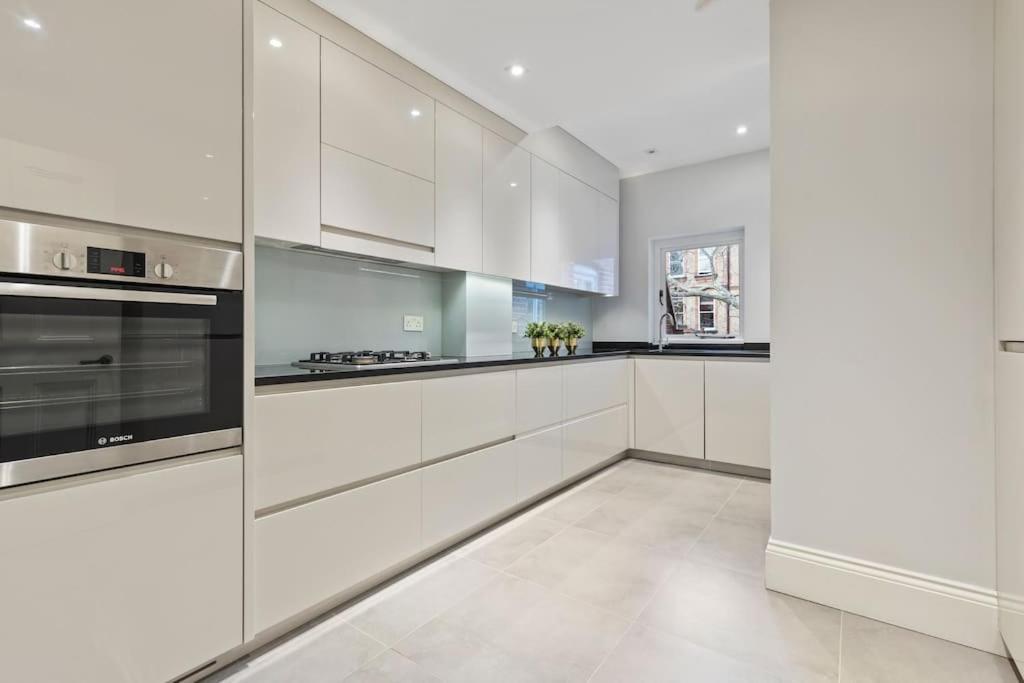 ロンドンLuxury 3 Bed Flat In Kensingtonアパートメント エクステリア 写真